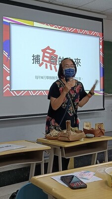 講師分享與講解圖片