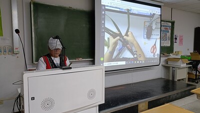 講師示範圖片