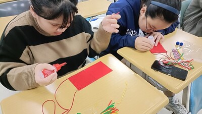 學員動手做圖片