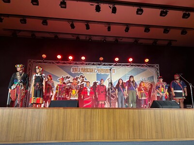 開場表演圖片